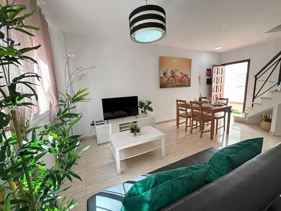 Villa Buenavistas أذيخي 0*,  إسبانيا